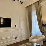 Premium Luxury Suite Near Basilica