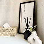 Oktogon-T6 Luxury Suite