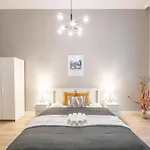 Cozy Central Leo Apartment In The Heart Of Budapest