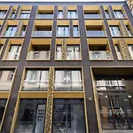 Premier Pest Side Apartment
