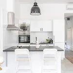 Charming & Cozy Central 1Bedrm Suites