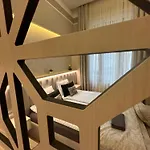 Revay 20 Suites By Corall