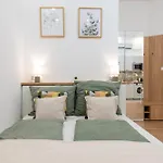 Cozy Vibes K106 By B&Z