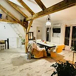 Comfortable Room In The Heart Of Budapest