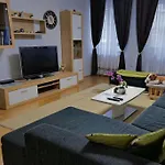 Lily\'S Home