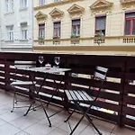 Chevalier Apartman