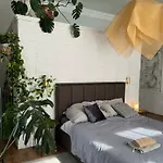 Dolcevita Downtown Apartment