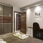 Neat & Comfy Near The Danube