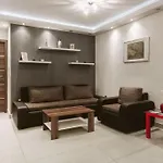 Neat & Comfy Near The Danube