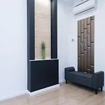 Stylish Large Apartment At Super Central Location