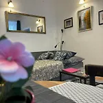 Kiraly Utca 15 Cozy Studio