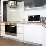 Superb Location & Chic Suite W\' 2Bedroom