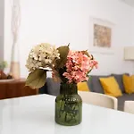 Superb Location & Chic Suite W\' 2Bedroom
