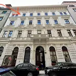 Tango Apartment
