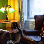 Luxury Art Nouveau Apartment Next To Parliament Building