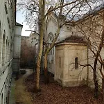 Beautiful And Cosy Apartment In Centre
