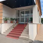 Only 15 Minutes To City Center, Free Secure Parking