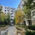 Downtown Family Apartment By Firsthost 3436A302