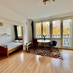 Frankel Apartman Near Lukacs Bath