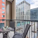 Brand New - Modern & Comy At River