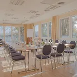 Holiday Beach Budapest Wellness Hotel With Sauna Park
