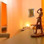 New! Huge Luxury 5Br Condo In Central Budapest - Rose House