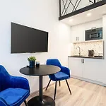 E44 - Erzsebet Boulevard Residence - Best Location By Bqa