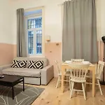 Cosy Studio In Erzsebetvaros W41 Pink