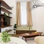 The Central Modernist Vasvari 6