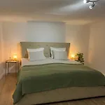 E 37 Downtown Apartments Whit Garage Opcional