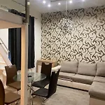 Roland Apartman Downtown - Almassy