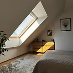 Westend Lofts Sunny Nest