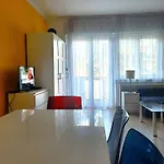 Andrassy Apartment With Inside Parking