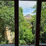 Serenity Family Apartment In Old Buda Near Tram Line