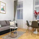 Harmony Apartment - Budapest Downtown