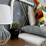 Daniel\'S Loft Studio