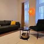 Alaine & Masa Apartments