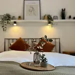 Szentkiralyi Suite