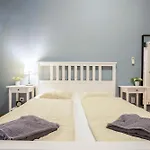 Super Comfort Apartment With 3 Rooms Next To Opera