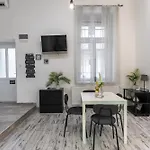 Elysian Estate Apartment