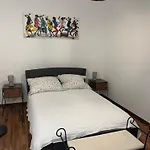Tony Apartman