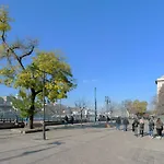 Beauty Inn - By The Danube