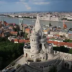 Budavar Bed And Breakfast