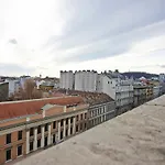 Panorama Central Penthouse Studio
