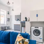 Hero\'S Haven Apartment