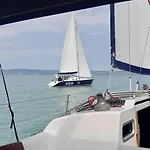 Aqua Enter36 Vitorlas