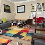 Cosy Art Studion