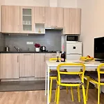 Gracia Apartment House