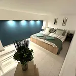 City Zen Apartments