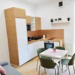 Home R374 #Freeparking